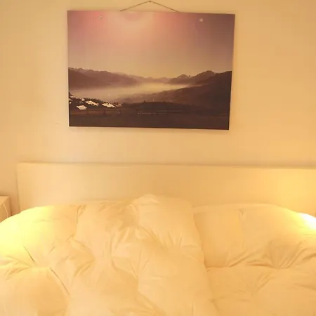 Appartement Comfortable & Central | Rainbow B